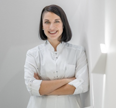 MUDr. JANA HOUSKOVÁ