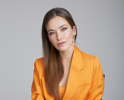 ANDREA BEZDĚKOVÁ