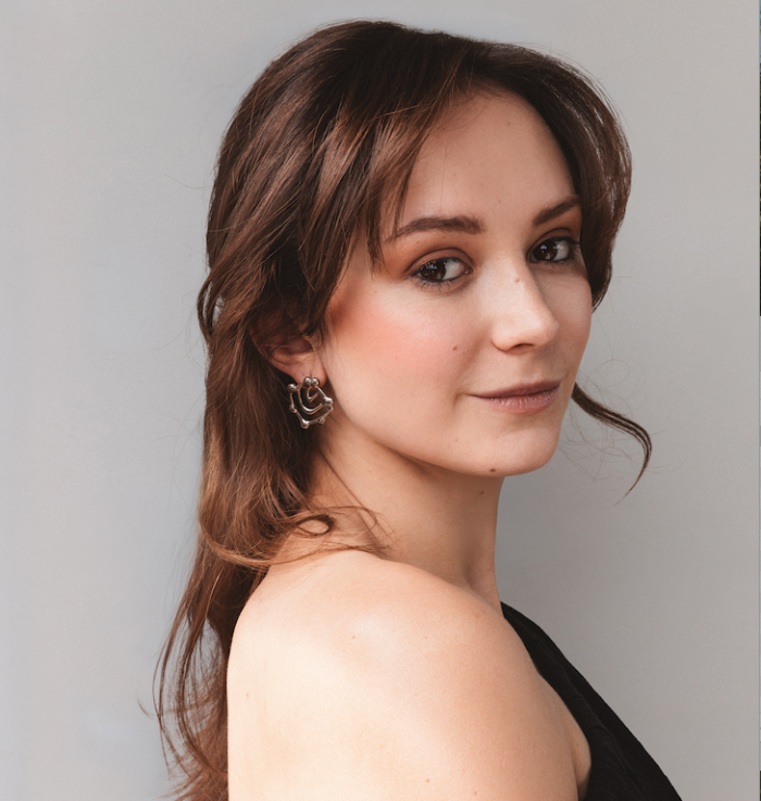GABRIELA HECLOVÁ